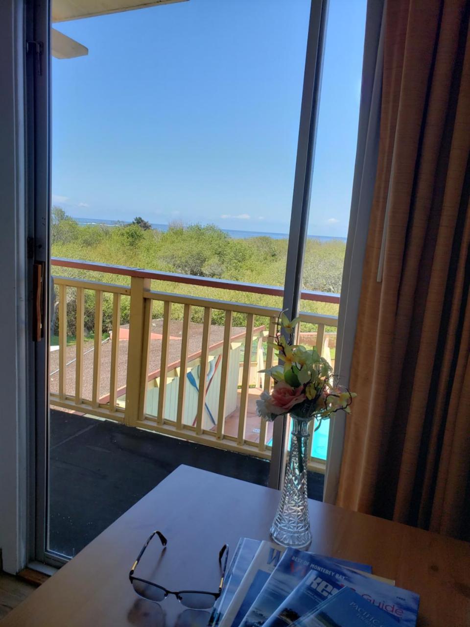 Beachcomber Inn Pacific Grove Bagian luar foto